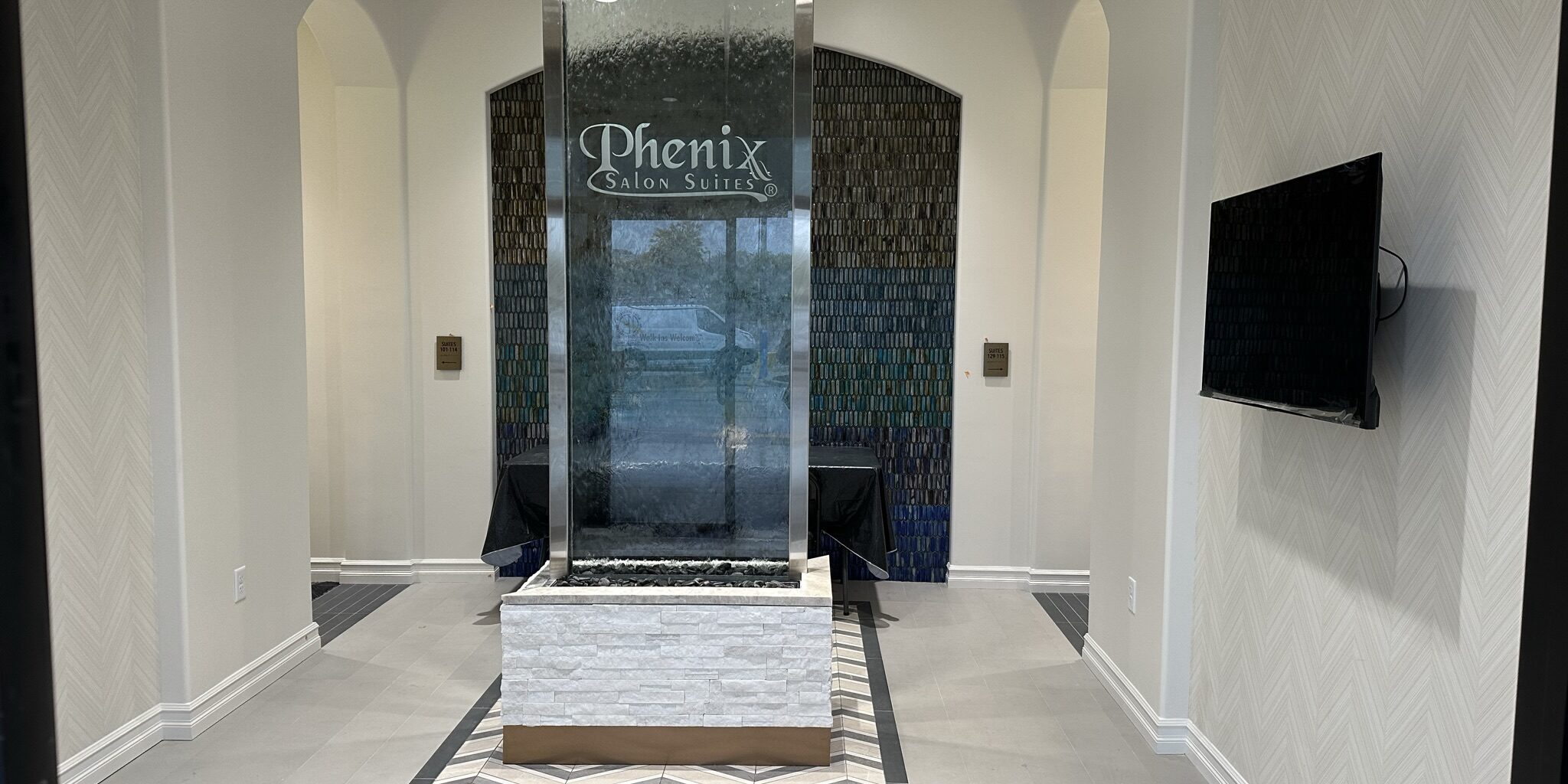 Phenix Salon Construction